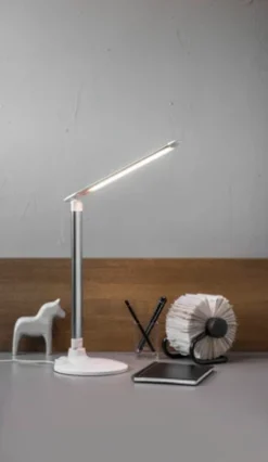 Airam Gina LED Bordslampa USB