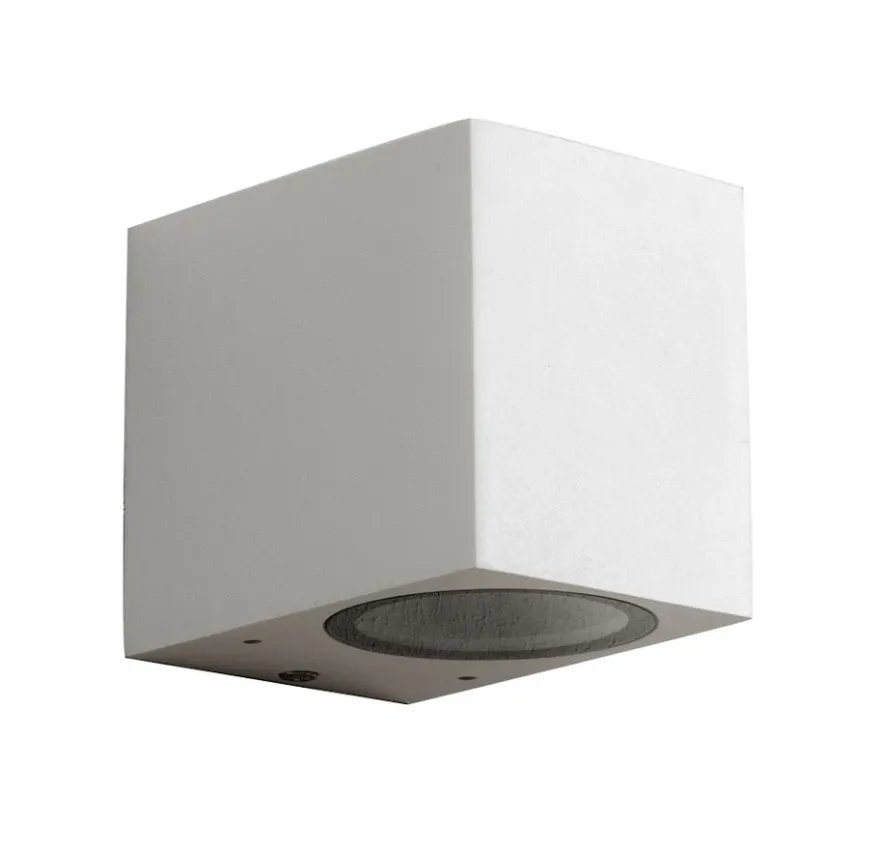 Airam Sund Vägglampa IP44