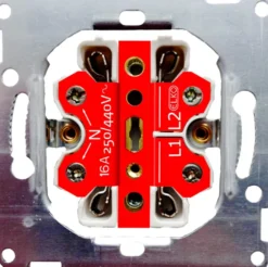 Elko RS 2-vägsuttag 440V Renvit
