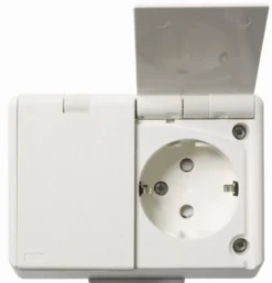 Elko 2-vägsuttag UTP IP44 med lock