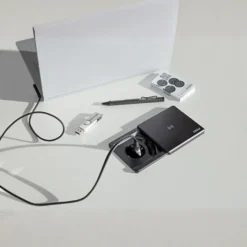 EVOline Square80 Bordsmodul Trådlös Laddare USB-C