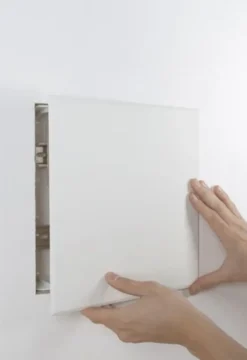 Hide-a-lite D-Box